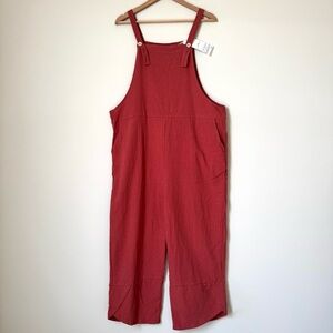 NWT. Women’s Red Orange Sleeveless Jumpsuit. 100% Cotton and Has Pockets!